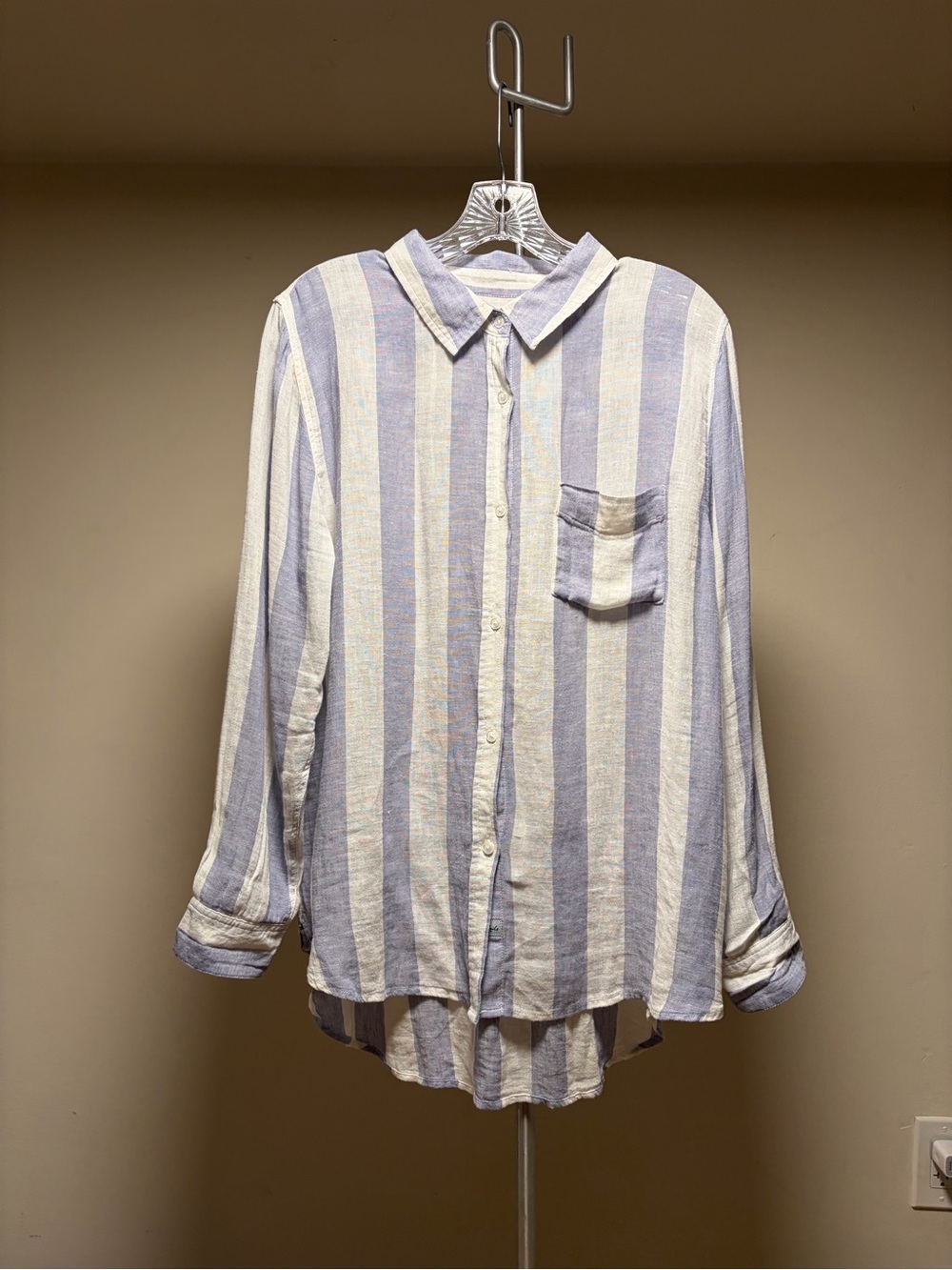 Rails Charli Light Blue & White Striped Casual Button-Up Shirt Linen Blend /M